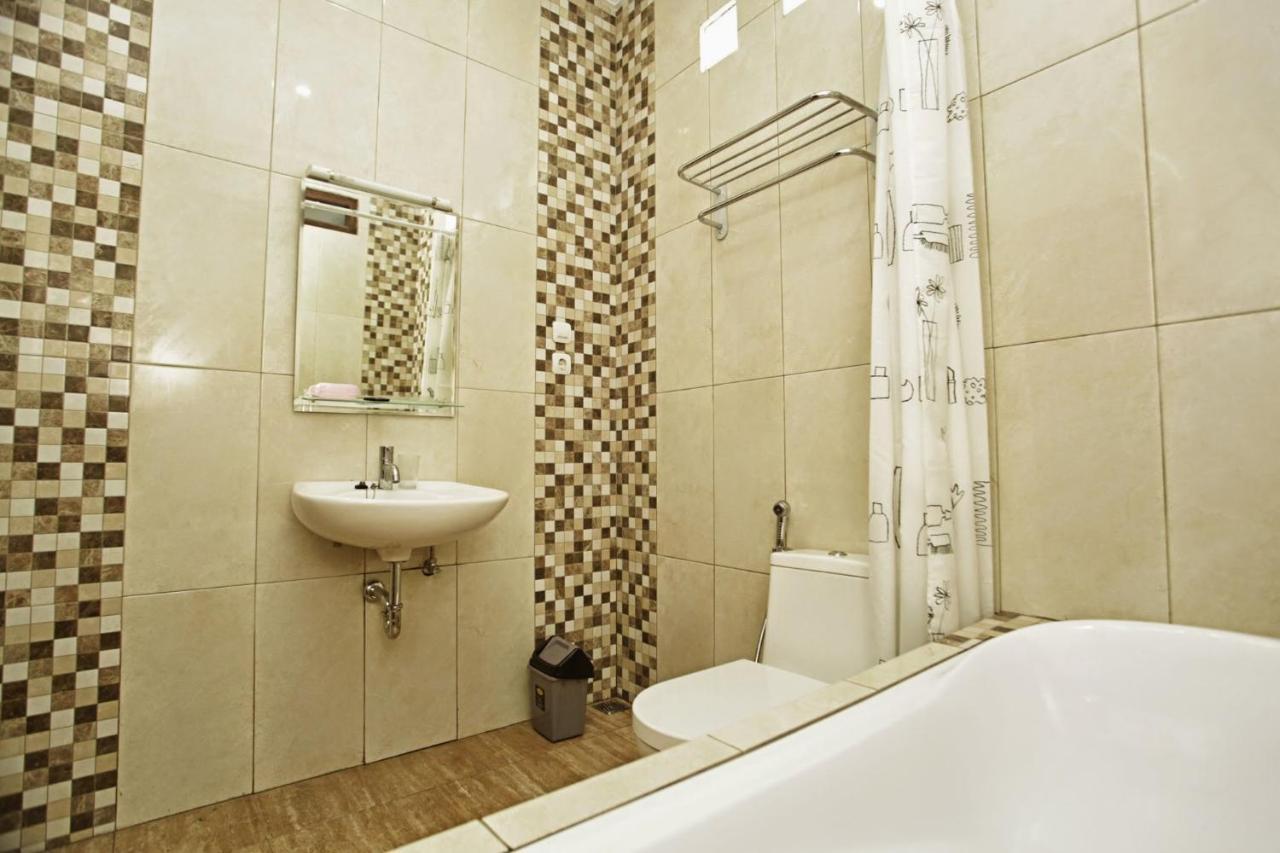 Andelis Homestay Джокьякарта Экстерьер фото