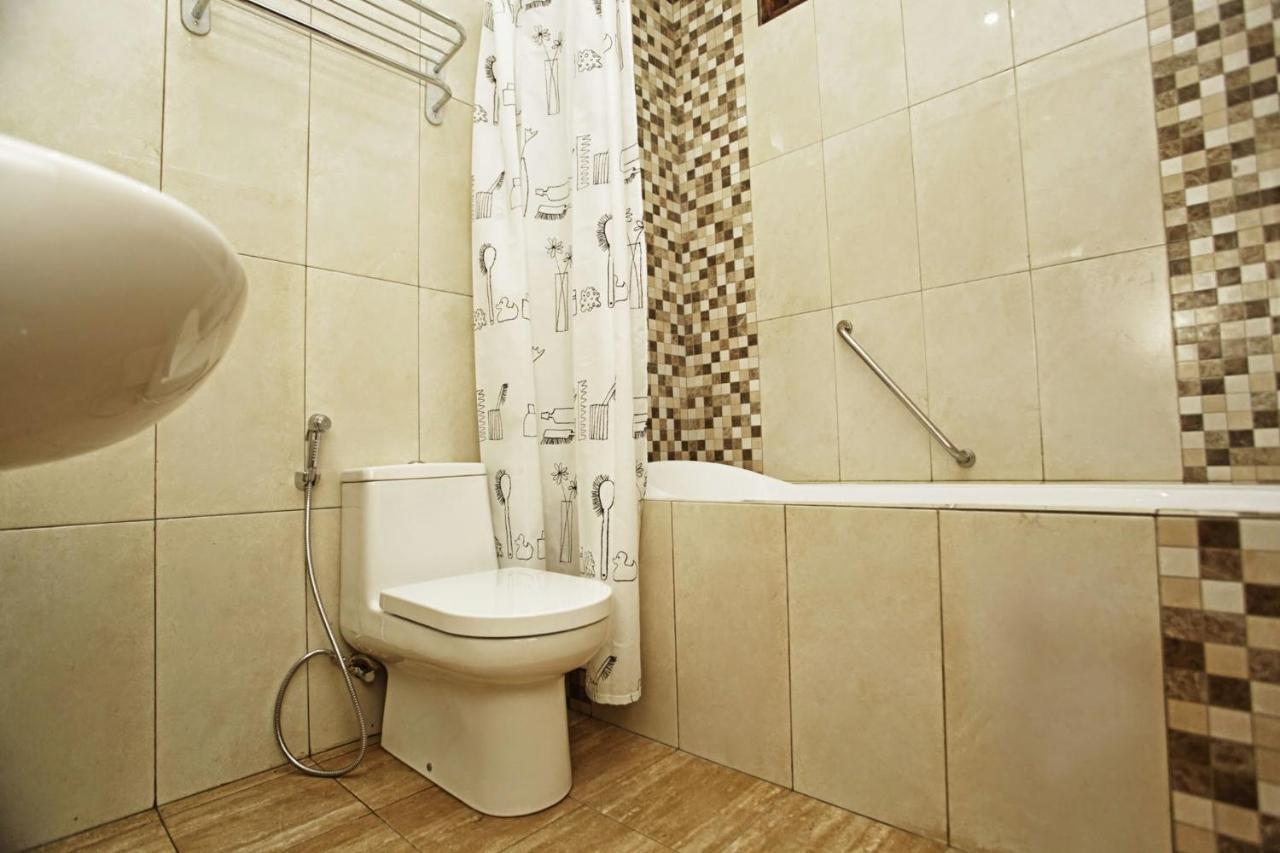 Andelis Homestay Джокьякарта Экстерьер фото