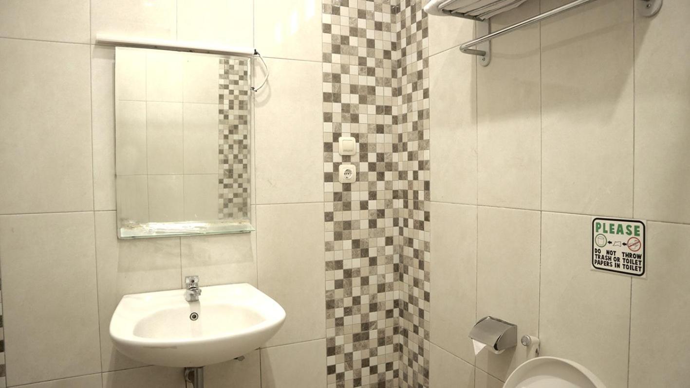 Andelis Homestay Джокьякарта Экстерьер фото